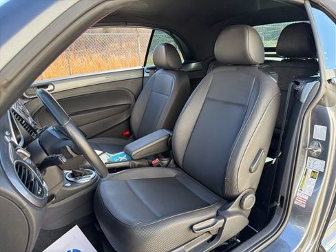 Used 2015 Volkswagen Beetle TDI image 24