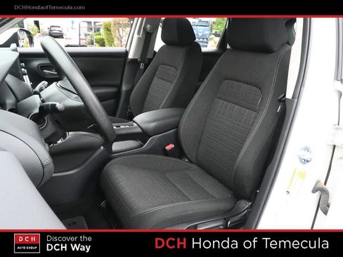 Certified 2025 Honda HR-V LX image 18