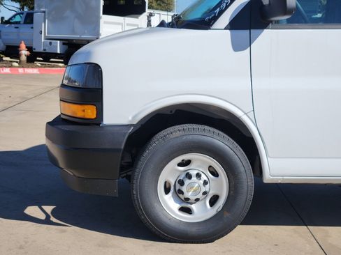 New 2025 Chevrolet Express 2500 w/ Driver Convenience Package image 14
