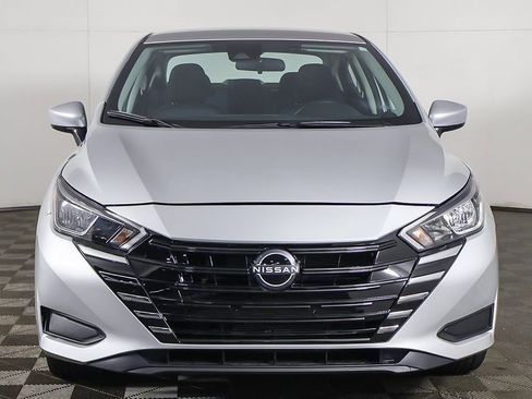 Used 2024 Nissan Versa SV w/ Trunk Package image 8