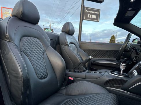 Used 2014 Audi R8 V10 image 23