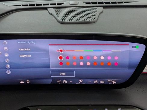 Used 2025 Buick Enclave Avenir w/ Super Cruise Package image 33