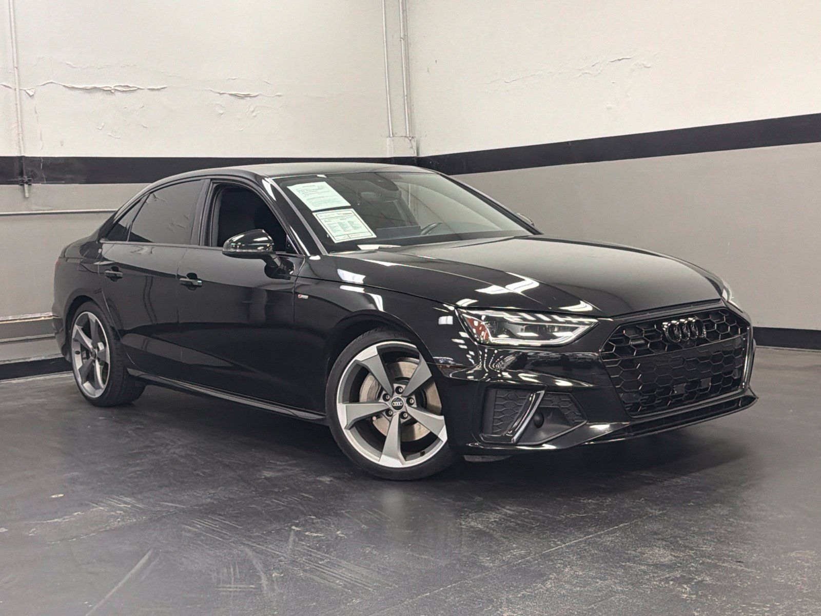 Used 2021 Audi A4 2.0T Premium Plus w/ Premium Plus Package AWD/4WD image 2