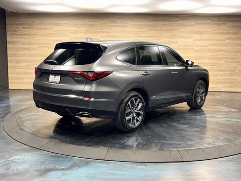 Used 2024 Acura MDX SH-AWD w/ Technology Package image 10