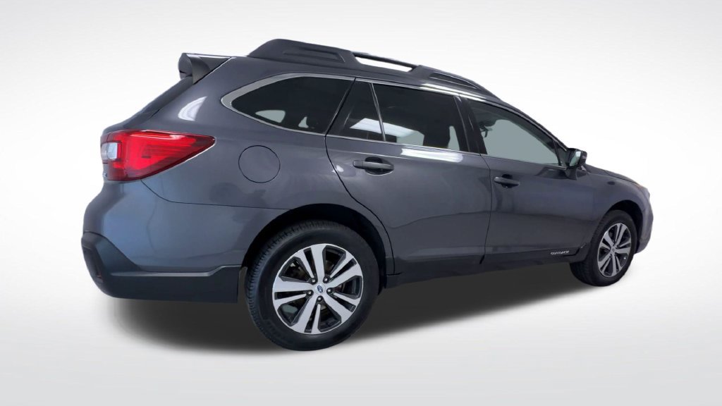 Used 2019 Subaru Outback 2.5i Limited AWD/4WD image 8