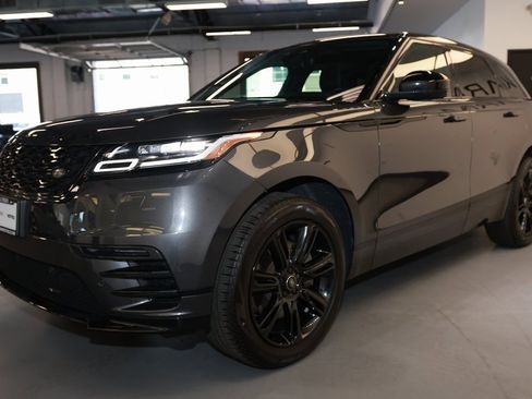 Used 2023 Land Rover Range Rover Velar R-Dynamic S image 3