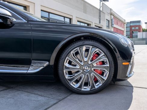 Used 2024 Bentley Continental GT Mulliner image 4
