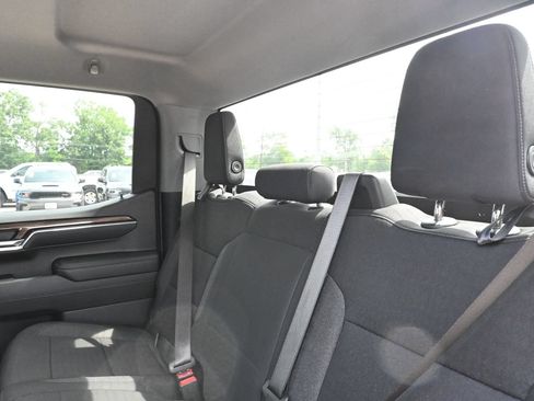 Used 2025 Chevrolet Silverado 1500 LT RWD image 21