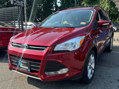 Used 2013 Ford Escape SEL AWD/4WD image 3