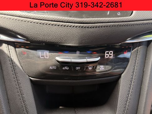 Used 2023 Cadillac XT5 Premium Luxury AWD/4WD image 17