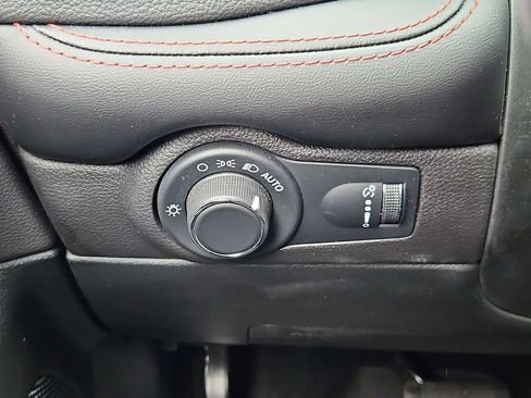 Certified 2023 Dodge Durango GT w/ Blacktop Package AWD/4WD image 18
