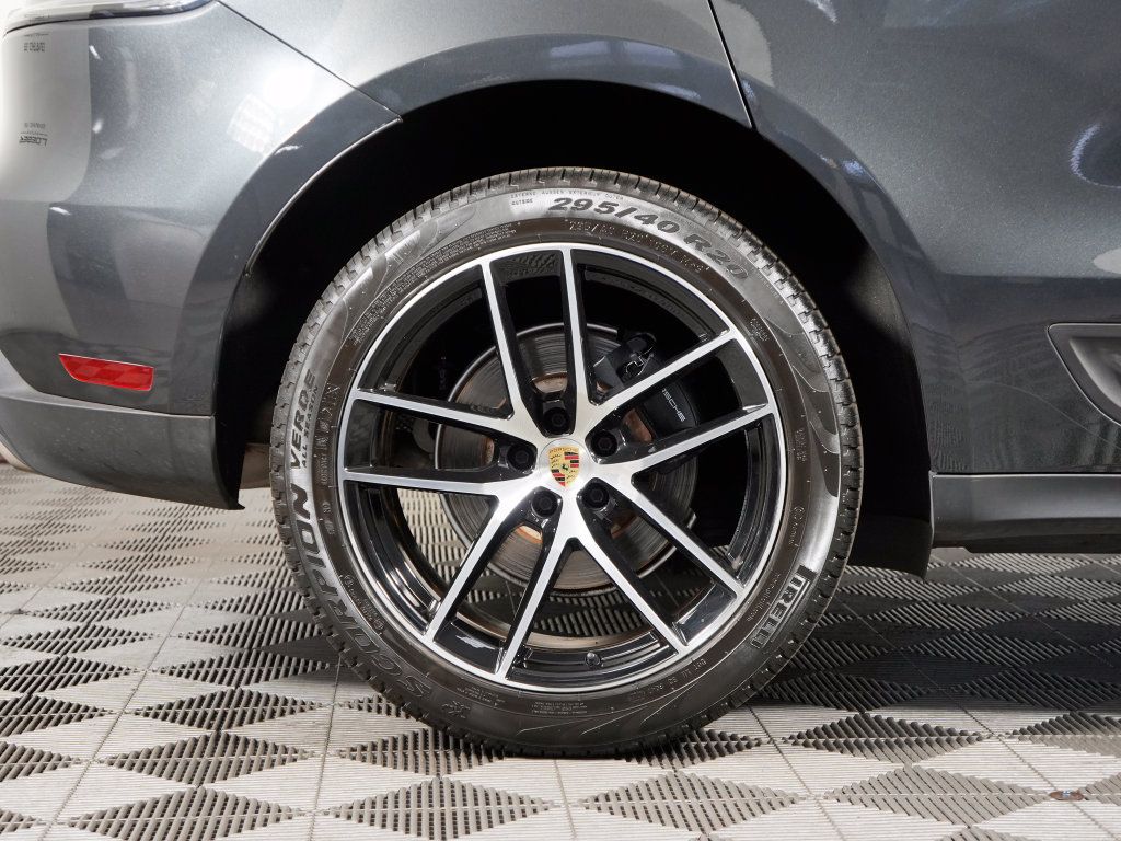 Certified 2023 Porsche Macan AWD/4WD image 14