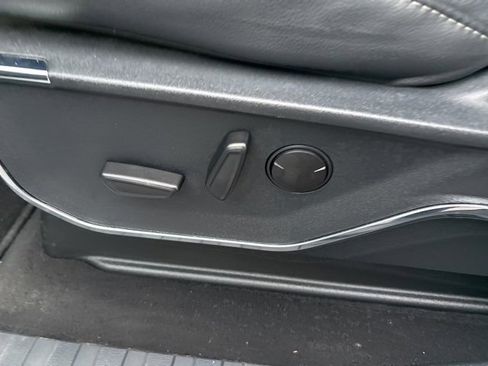 Used 2023 Ford F250 Lariat w/ Lariat Ultimate Package image 27