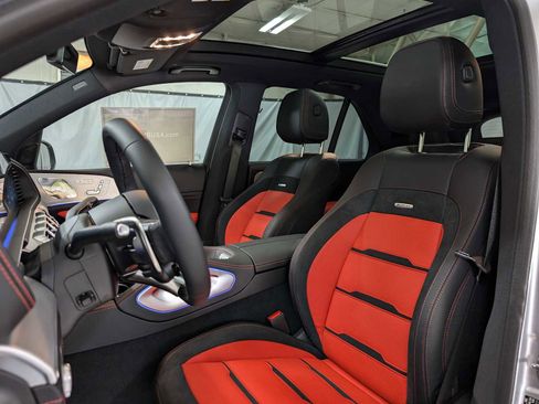 Used 2025 Mercedes-Benz GLE 53 AMG AMG GLE 53 image 25