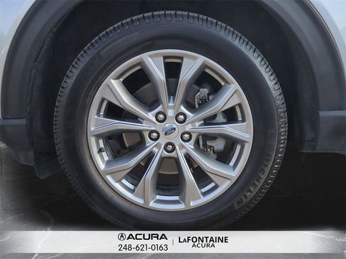 Used 2022 Ford Explorer XLT w/ Equipment Group 202A image 31