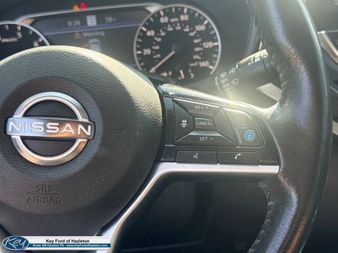 Used 2023 Nissan Altima 2.5 SL AWD/4WD image 23