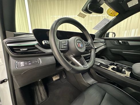 Certified 2025 Buick Enclave Sport Touring image 27