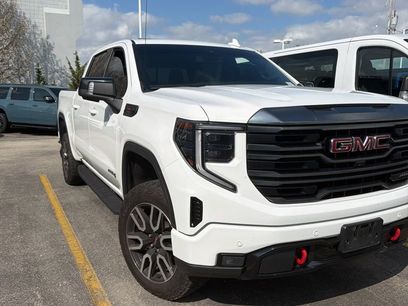 Used 2024 GMC Sierra 1500 AT4 w/ AT4 Premium Package