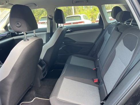 Used 2023 Volkswagen Taos S image 12