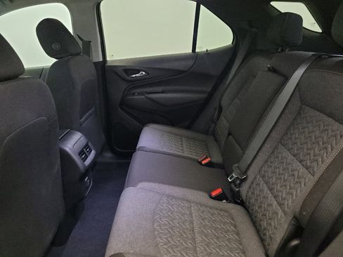 Used 2023 Chevrolet Equinox LT w/ Driver Convenience Package image 18