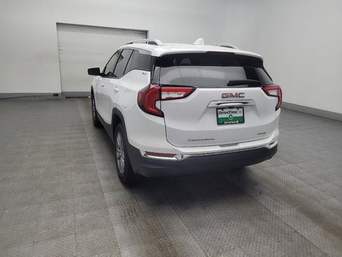 Used 2023 GMC Terrain SLT AWD/4WD image 5