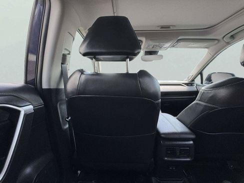 Used 2022 Toyota RAV4 Limited FWD image 50
