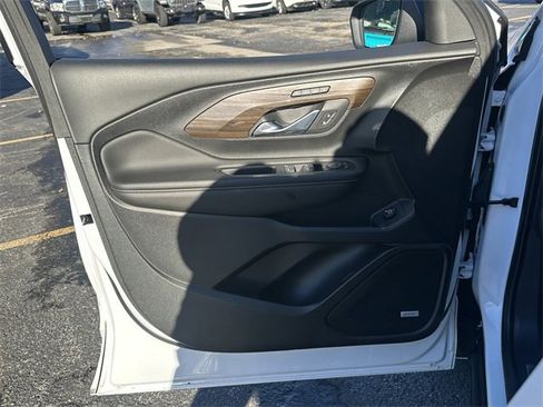 Used 2020 GMC Terrain Denali w/ Denali Premium Package image 34