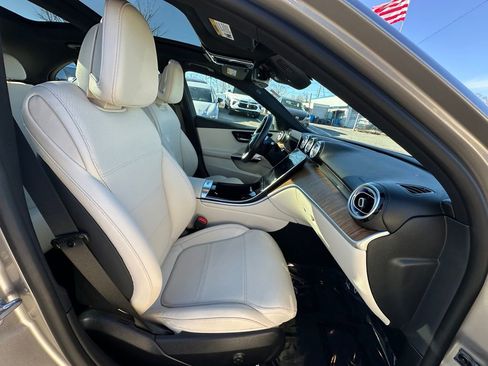 Used 2023 Mercedes-Benz C 300 4MATIC Sedan image 28