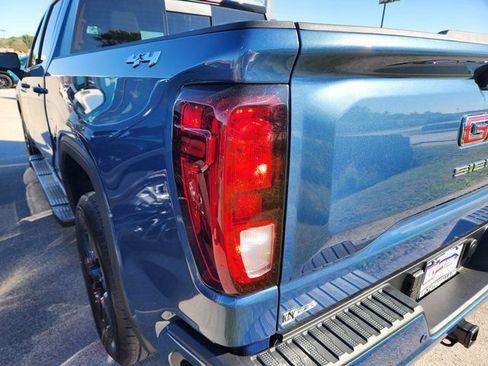 New 2026 GMC Sierra 1500 Elevation w/ Elevation Premium Package image 5