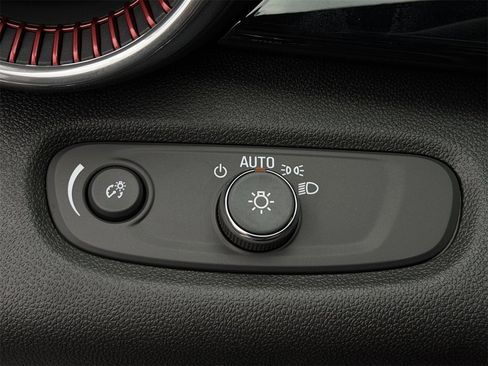 New 2026 Chevrolet Trax RS image 20