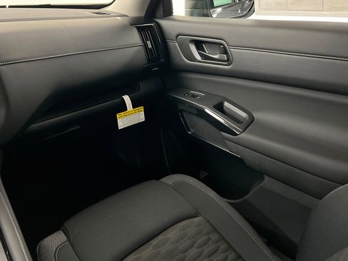 New 2026 Nissan Pathfinder SV image 10