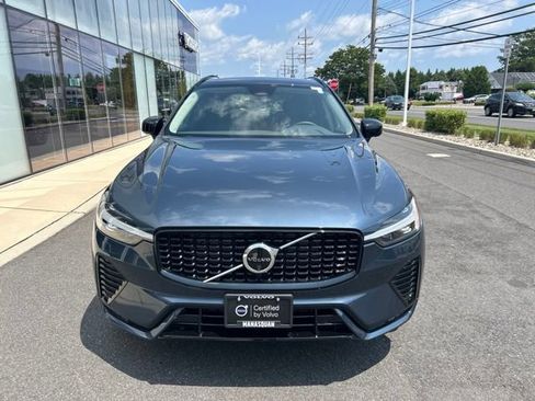 Certified 2025 Volvo XC60 B5 Plus w/ Climate Package AWD/4WD image 7