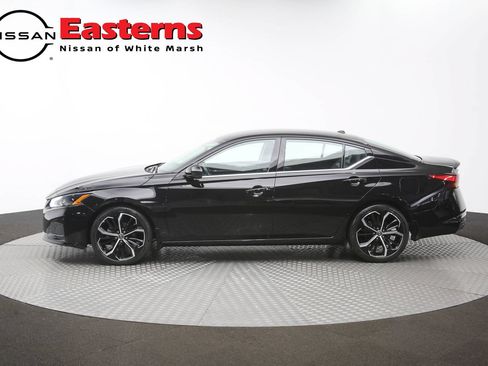 Used 2023 Nissan Altima 2.5 SR FWD image 58