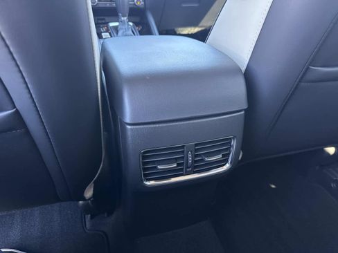 Certified 2025 MAZDA CX-5 AWD 2.5 S w/ Preferred Package image 16