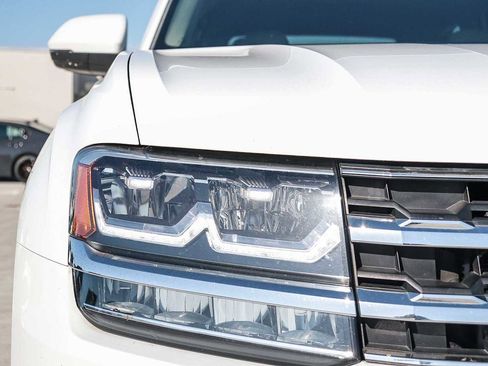 Used 2018 Volkswagen Atlas SEL image 6