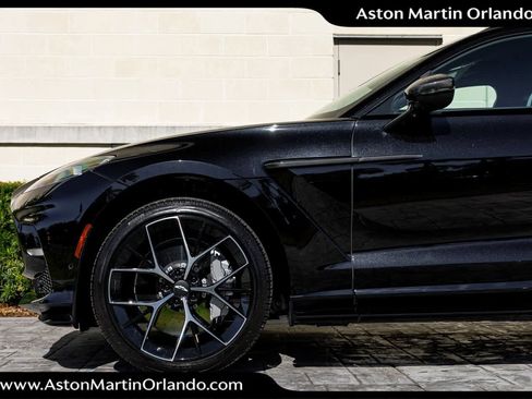 Used 2025 Aston Martin DBX 707 image 39