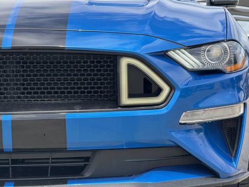 Used 2021 Ford Mustang Coupe RWD image 8