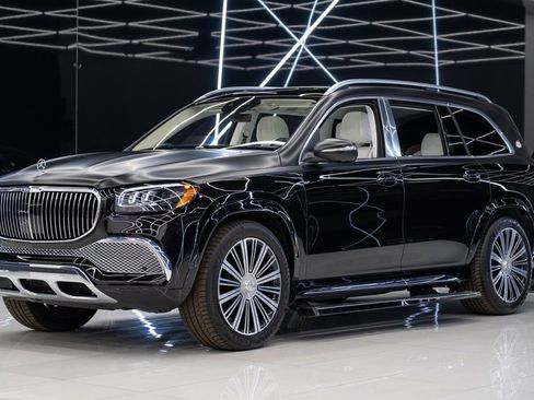 Used 2022 Mercedes-Benz Maybach GLS 600 4MATIC image 3
