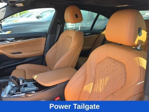 Used 2023 BMW 540i xDrive w/ Convenience Package AWD/4WD image 8