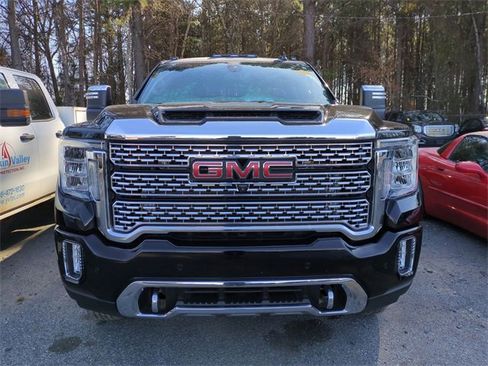 Used 2022 GMC Sierra 3500 Denali w/ Denali Ultimate Package image 3
