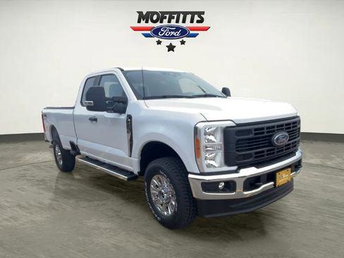 Certified 2023 Ford F250 XL w/ XL Chrome Package image 7