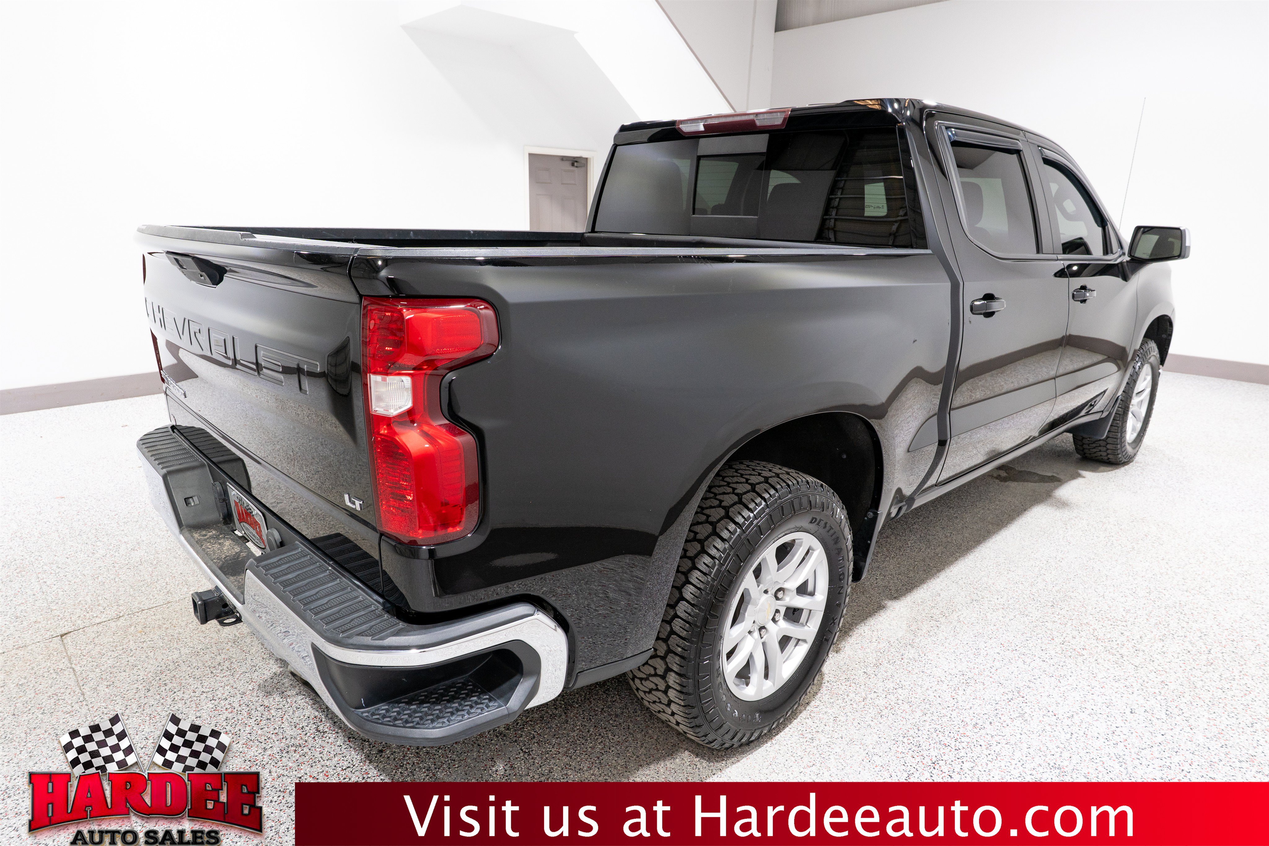 Used 2020 Chevrolet Silverado 1500 LT w/ All-Star Edition AWD/4WD image 5