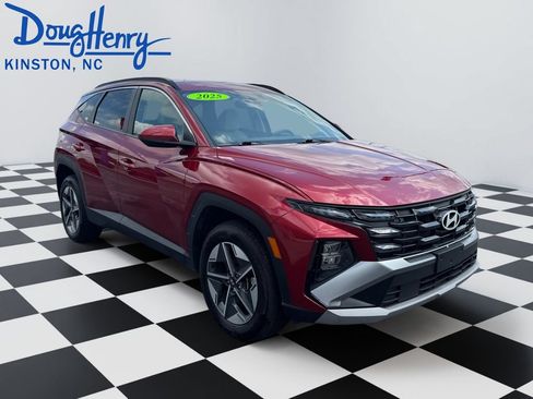 Used 2025 Hyundai Tucson SEL AWD/4WD image 7
