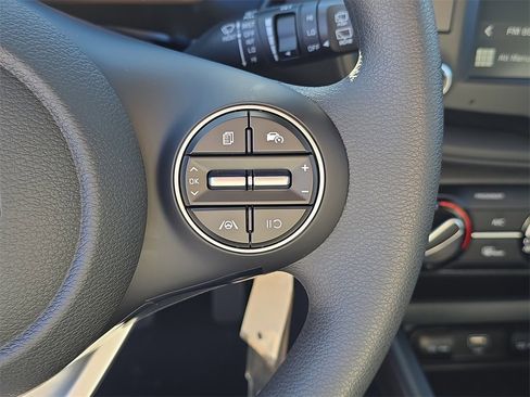 New 2025 Kia Soul LX image 31