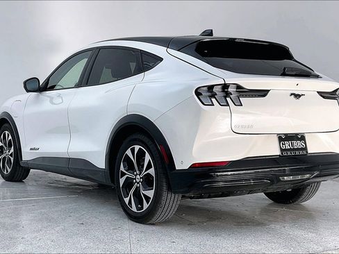 Used 2023 Ford Mustang Mach-E Premium image 16