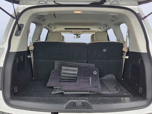 Used 2021 Nissan Armada SL w/ Captain's Chairs Package RWD image 18
