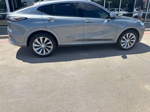 Used 2025 Buick Envista Avenir FWD image 4