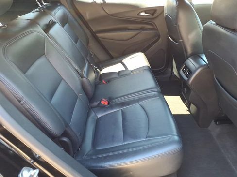 Used 2018 Chevrolet Equinox LT AWD/4WD image 17