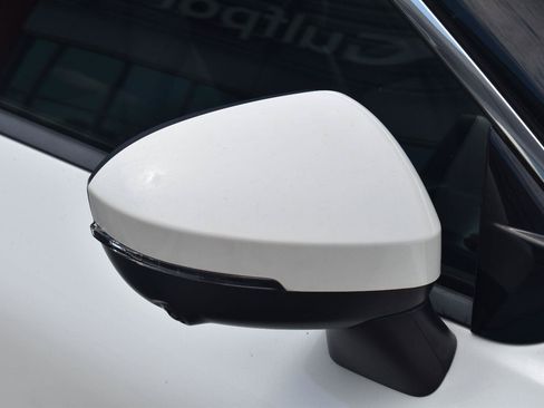 Used 2021 Nissan Rogue SV w/ Premium Package FWD image 17