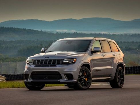 Used 2021 Jeep Grand Cherokee Trackhawk w/ Trailer Tow Group IV image 1